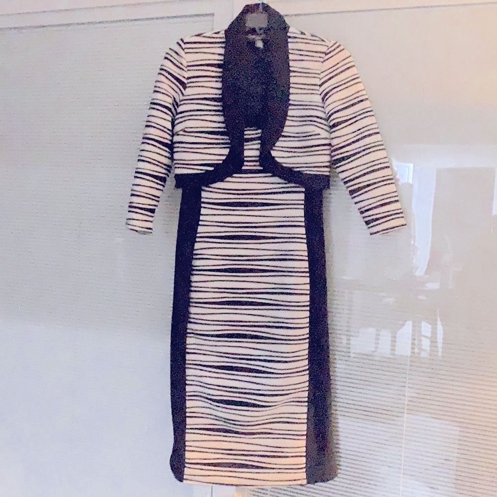 R&M size 10 petite sleeveless dress with Bolero Jacket.